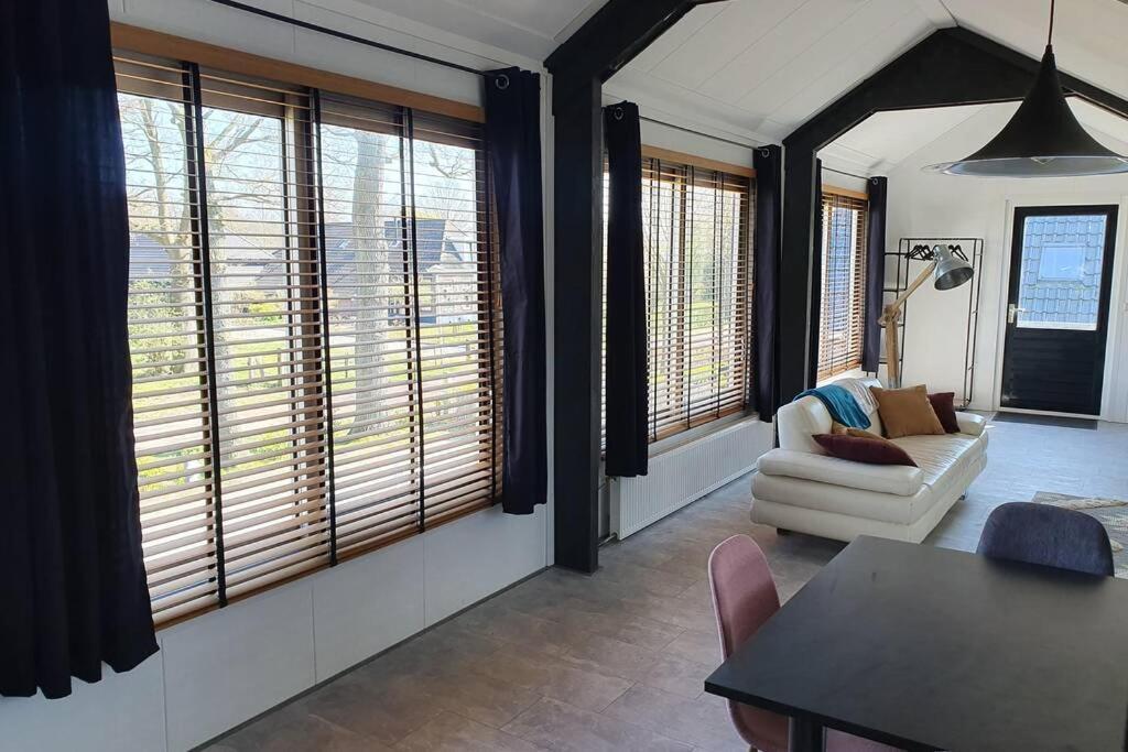 Vrijstaand / Landelijk Appartement Met Uitzicht! De Wijk Экстерьер фото